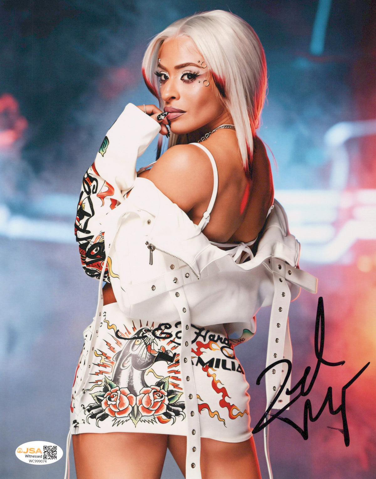 Zelina Vega Xenia Thea Trinidad (metallic 8x10 photo) JSA COA FUNHOUSE WWE autographed